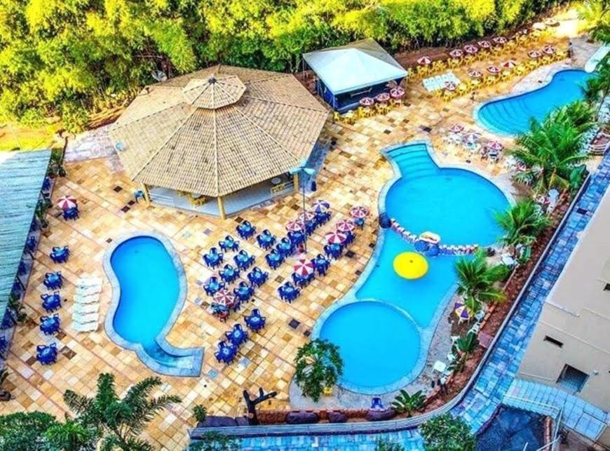 Golden Dolphin Roberto Imóveis Apartamento Caldas Novas