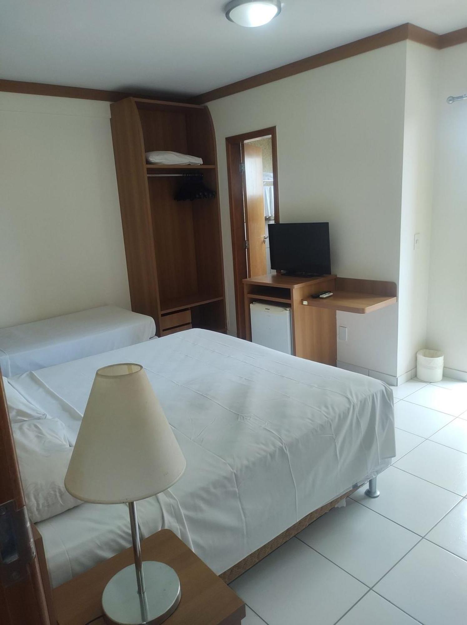 Golden Dolphin Roberto Imóveis Apartamento Caldas Novas