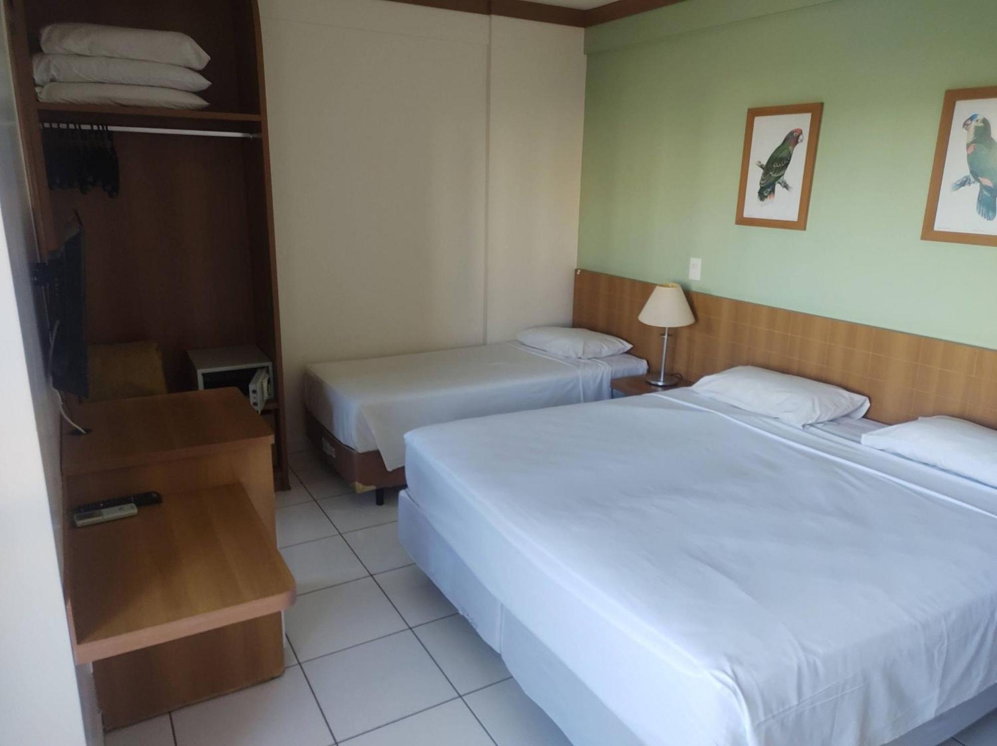 Golden Dolphin Roberto Imóveis Apartamento Caldas Novas